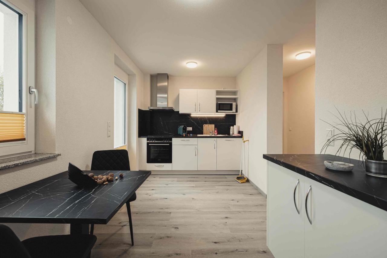Ferienwohnungen Und Boardinghouse Heimbach In Renchen Extérieur photo