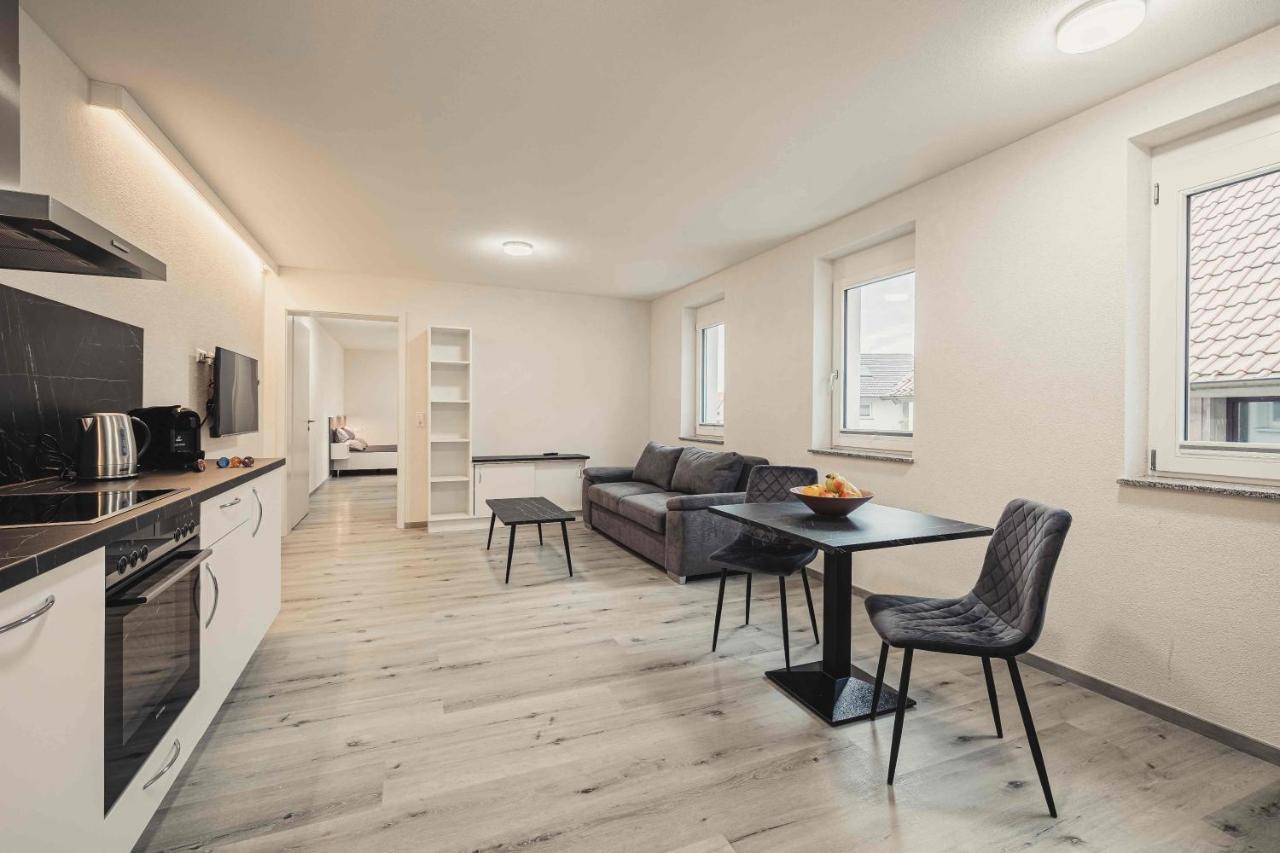 Ferienwohnungen Und Boardinghouse Heimbach In Renchen Extérieur photo