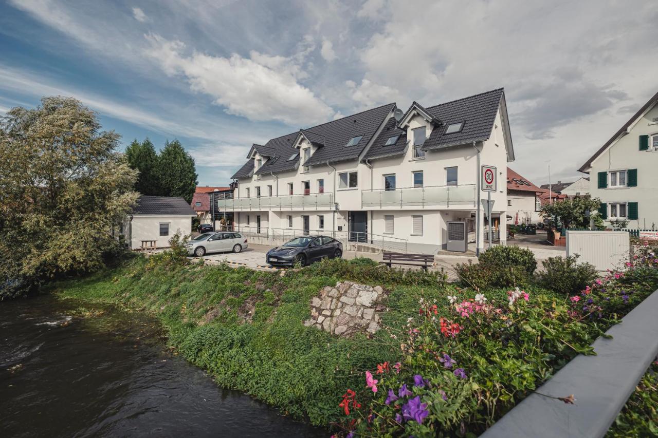 Ferienwohnungen Und Boardinghouse Heimbach In Renchen Extérieur photo
